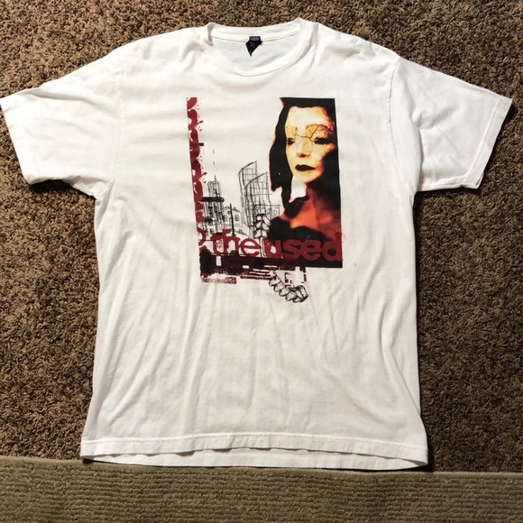 the used band shirt